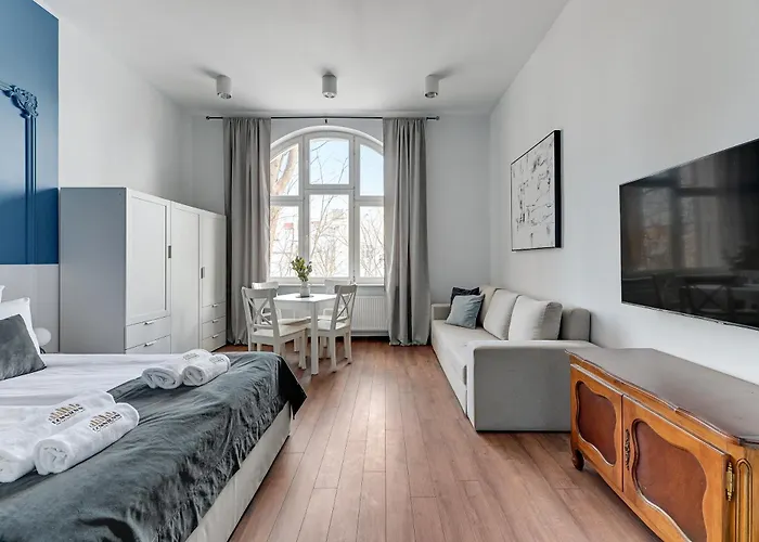 Chopina Seaside, Cozy & Chic By Downtown Apartman